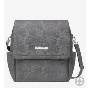 Petunia pickle bottom diaper bag